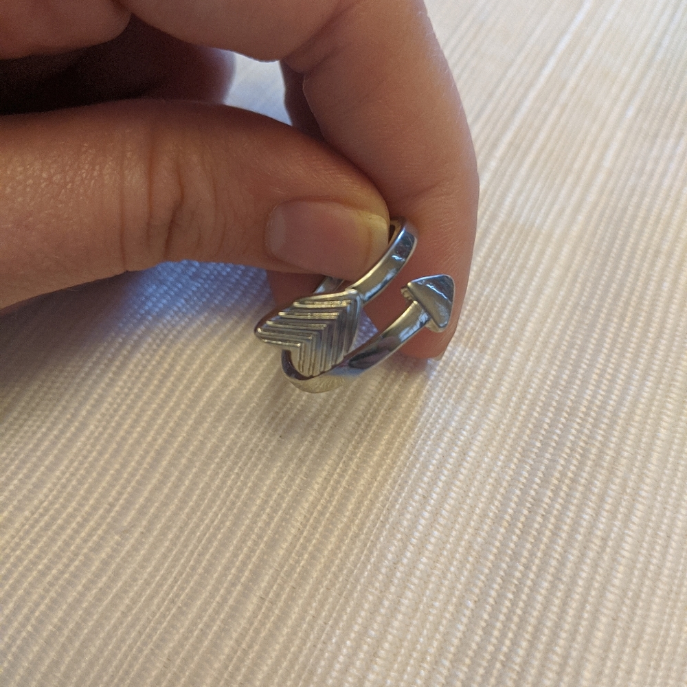 arrow ring
